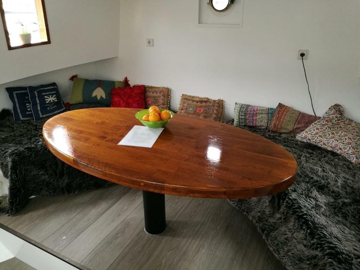 شقة Houseboat Rose أمستردام المظهر الخارجي الصورة