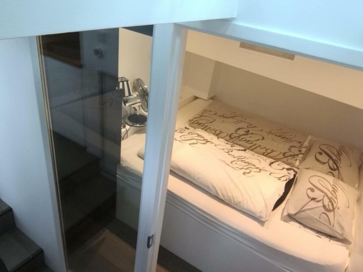 شقة Houseboat Rose أمستردام المظهر الخارجي الصورة